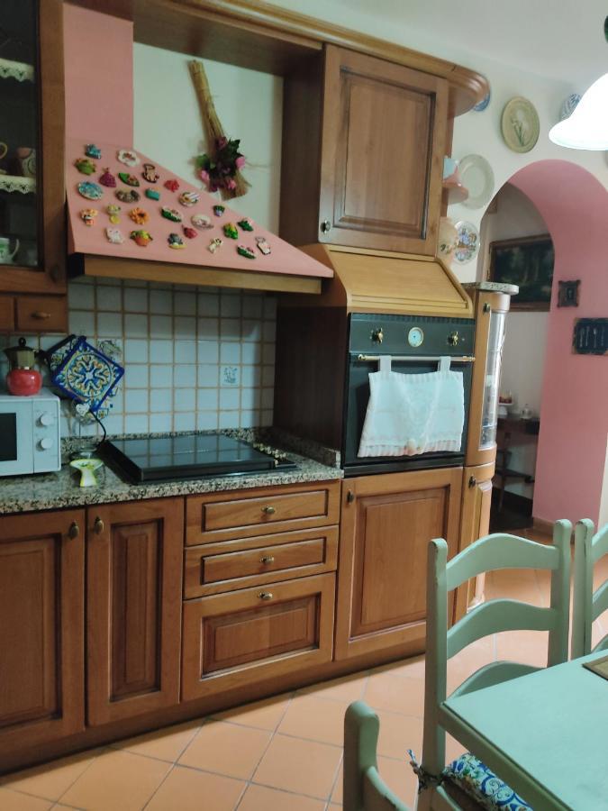 La Bouganville E Il Gelsomino Pietrasanta Bagian luar foto
